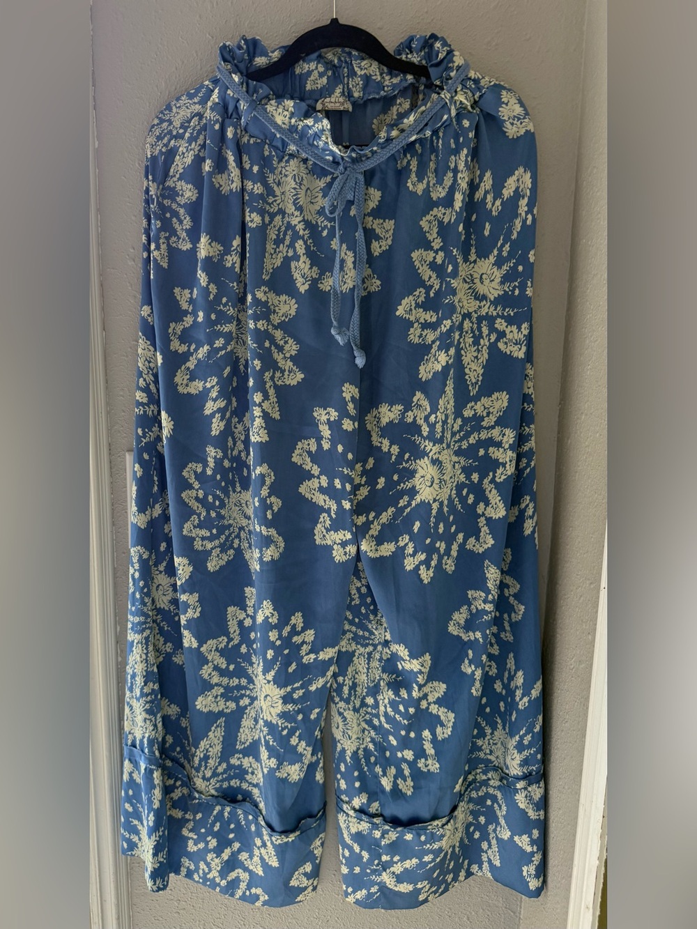 Free People Intimately "Dreamy Days" Printed Satin Pajama Set - Picture 5 of 7